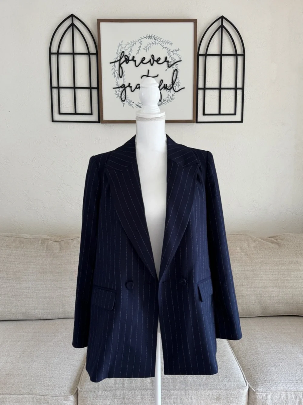 FAVORITE DAUGHTER The Suits You Blazer In Classic Navy Pinstripe Size S - Picture 9 of 15